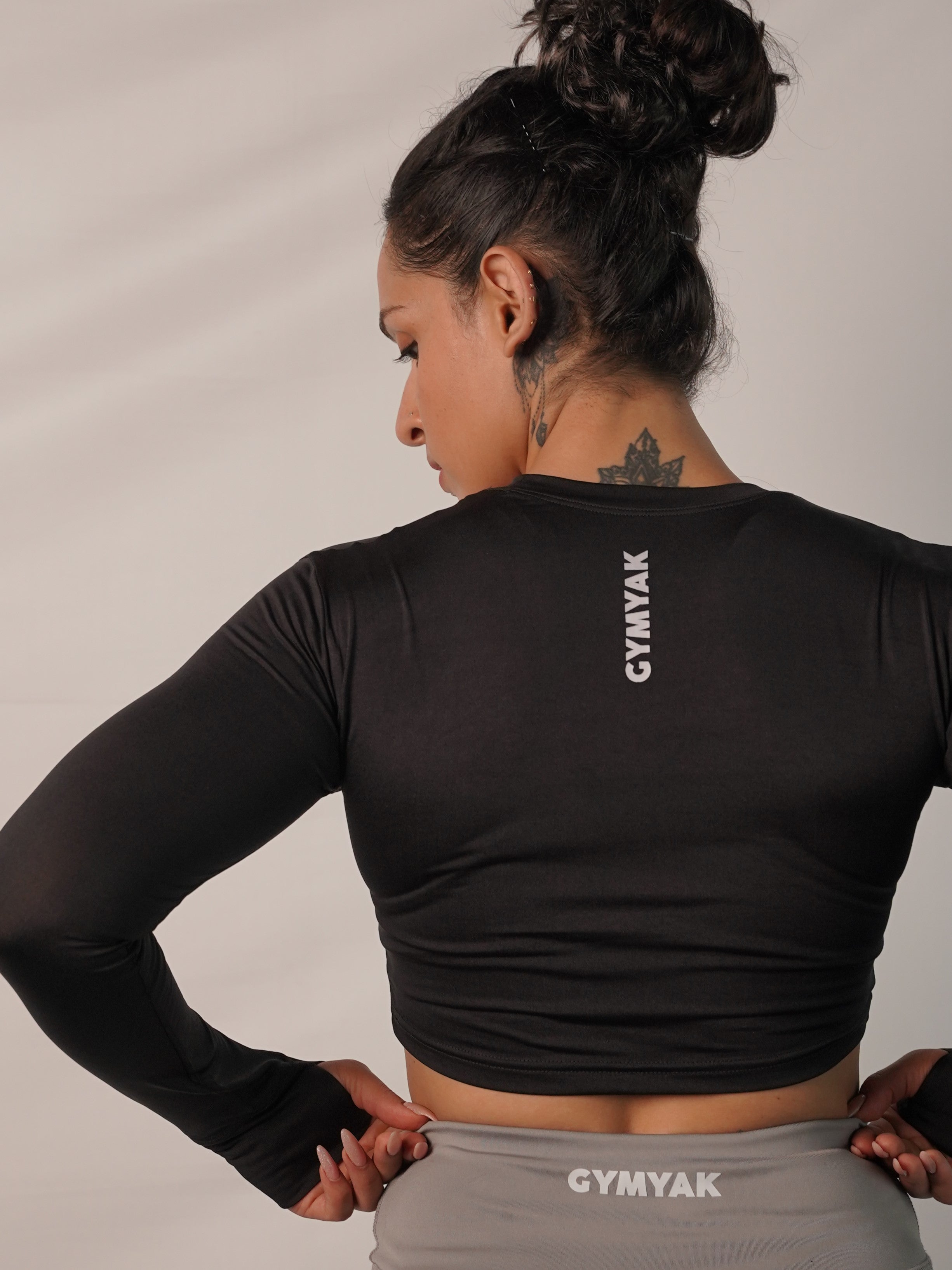 GYMYAK Dri Fit Crop Top